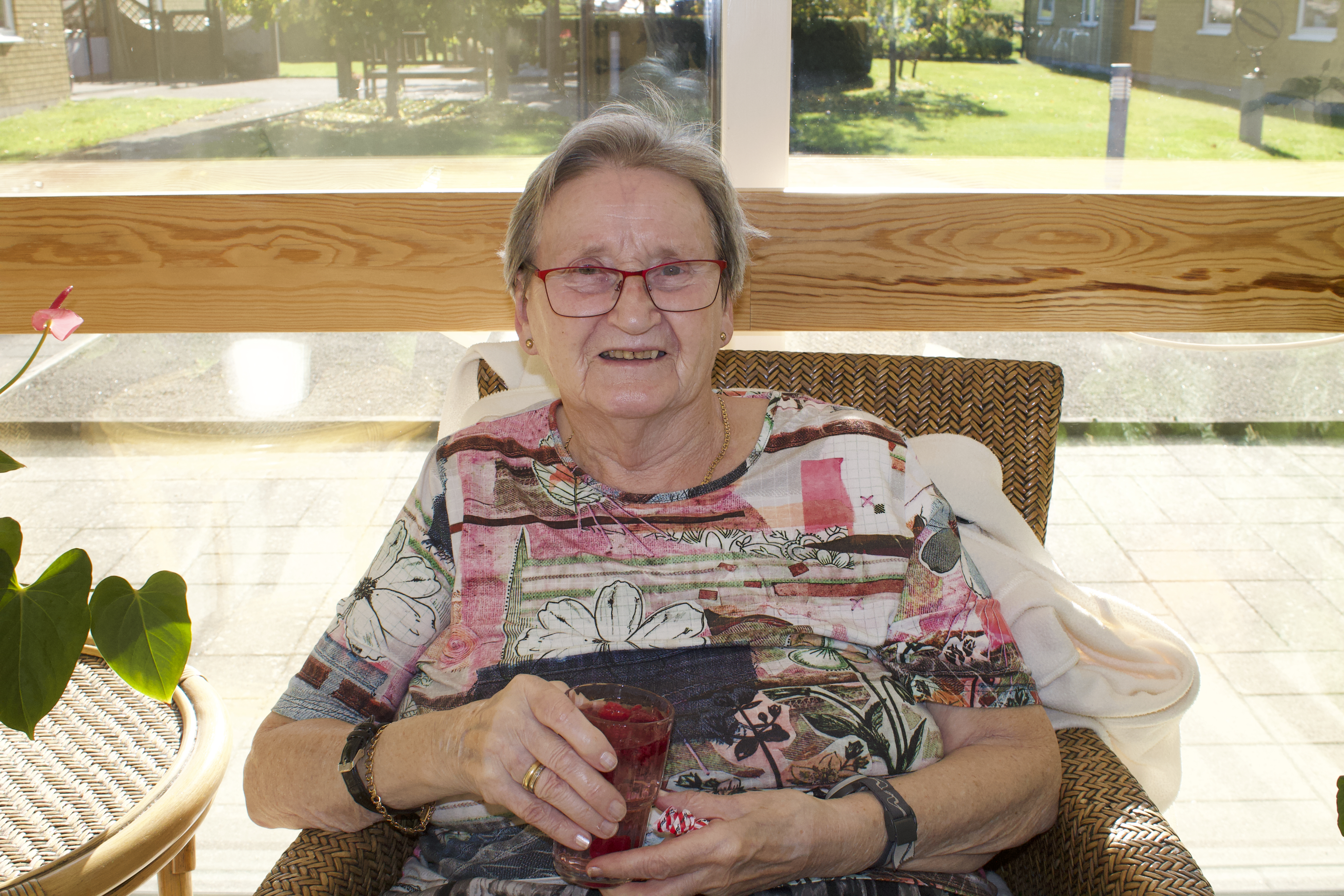 Flory Nilsson, 85, fortsätter att slappna av. 