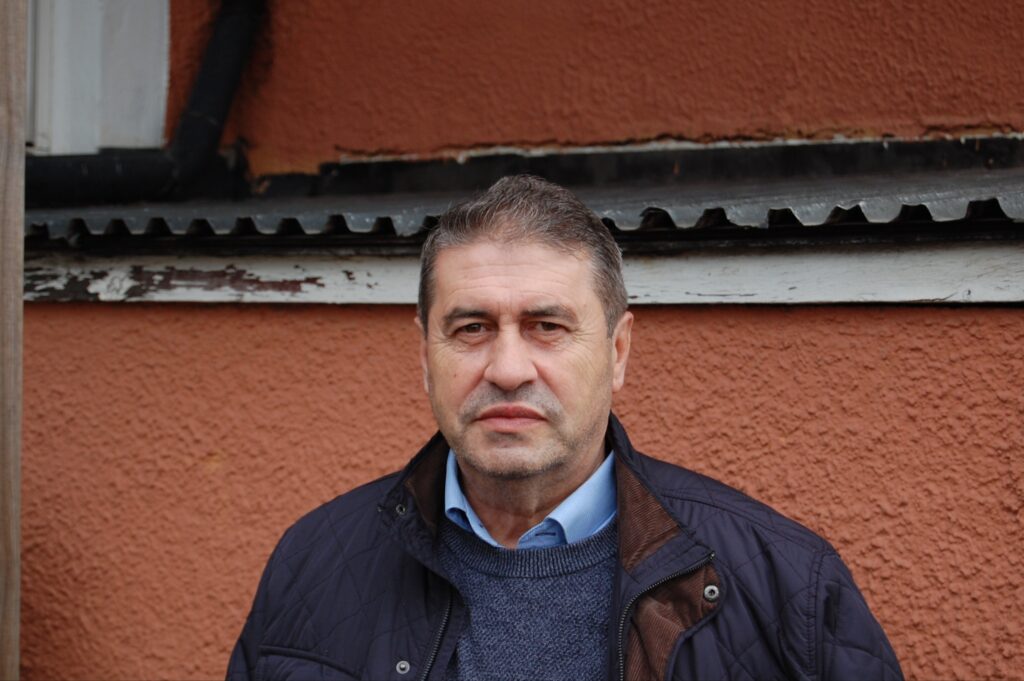 Adam Kraja, 66. 