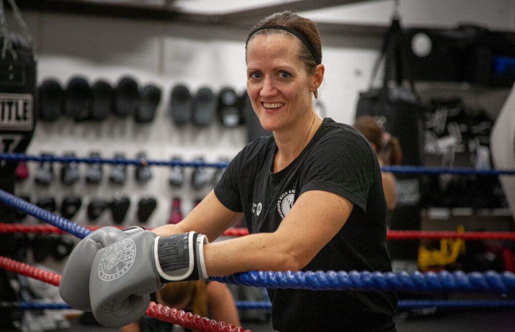 Annika Berglund - världsmästare i kickboxningsgrenen light contact. Hon har kickboxats i 22 år. 